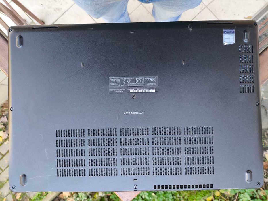 Недорогий продуктивний Dell 5580 i5-6300U 8/128Gb