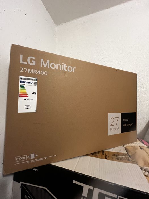 Monitor LG 27” FHD 100Hz IPS AMD FreeSync — Como Novo com Caixa