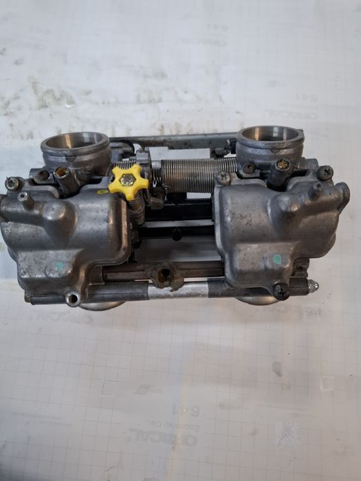 Gaznik Honda  cb 500 części do gazników