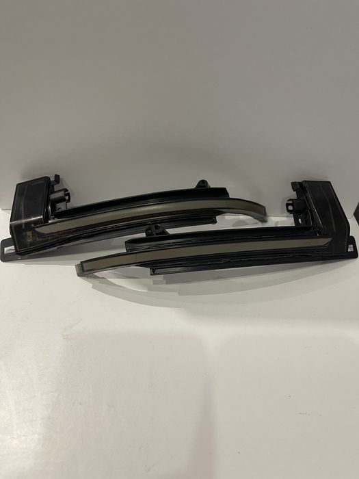 Динамические поворотники в зеркало Audi (Ауді) A3 Q3 A6 A4 A5