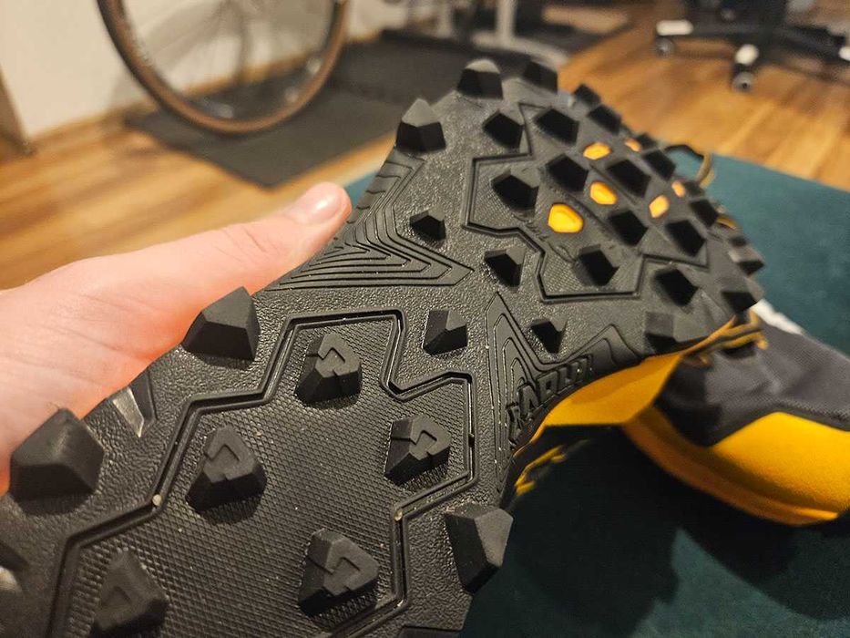 Buty do biegów OCR - Inov-8 X-Talon Ultra 260 V2 - świetny stan!