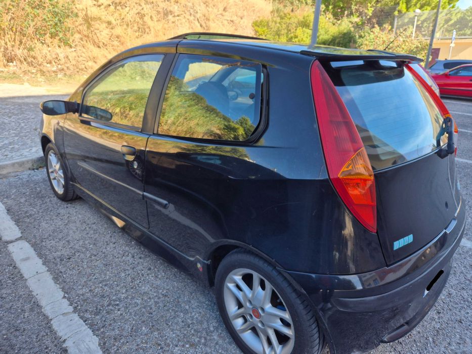 Fiat  Punto  1.8 HGT — photo 4