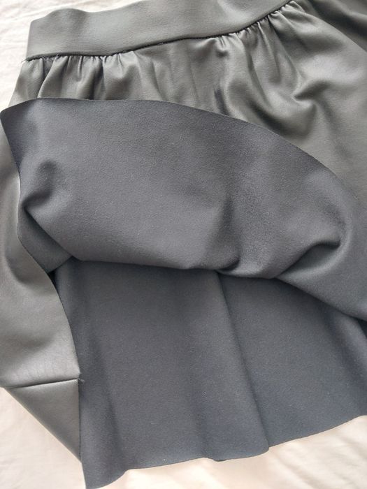 Спідниця Zara 122 см 152 см 116 см