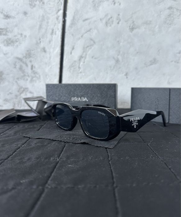 Okulary czarne prada nowe !