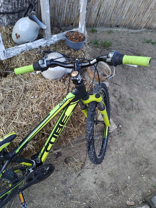 Rower CUBE koła 24"