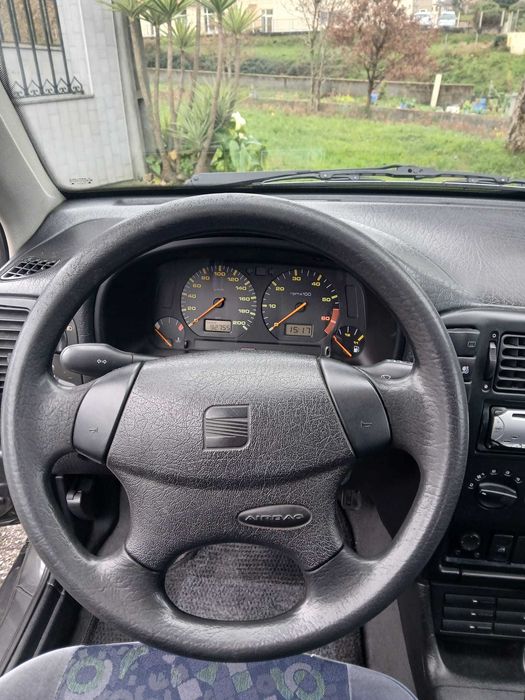 SEAT Ibiza sxe em muito bom estado