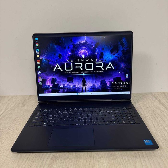 Dell Alienware 16 Aurora  2K 120Hz Core 9 270H 16GB  512GB RTX 5070