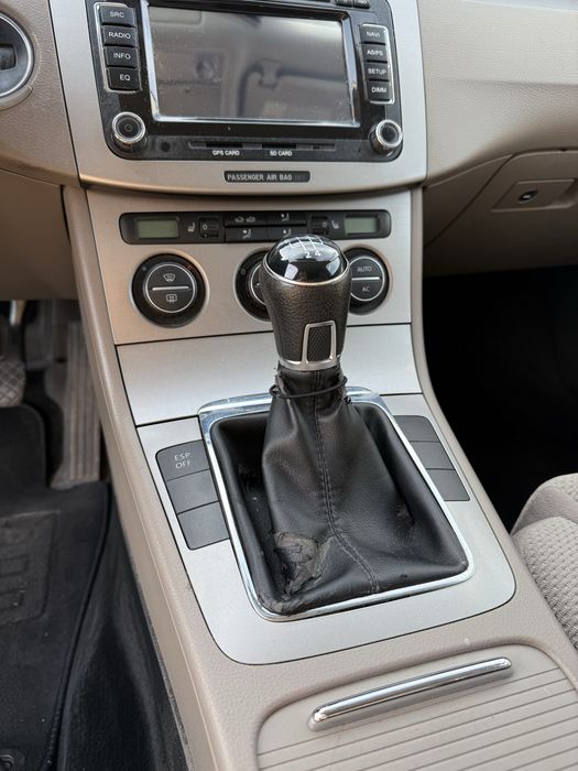 Volkswagen Passat 1.9 tdi 2008 rok