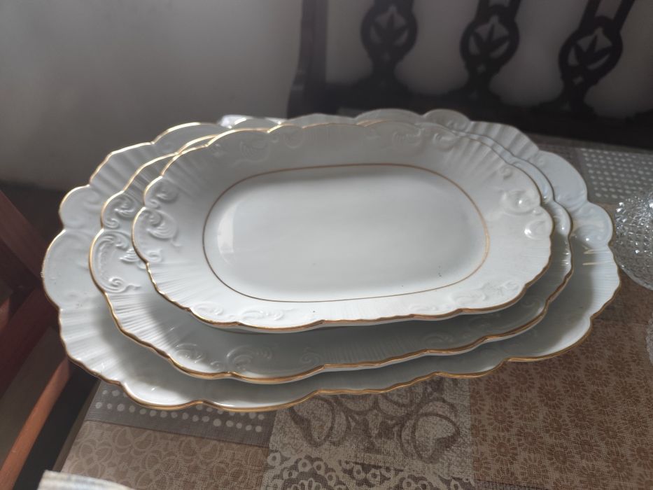 Conjunto Vista alegre fio dourado