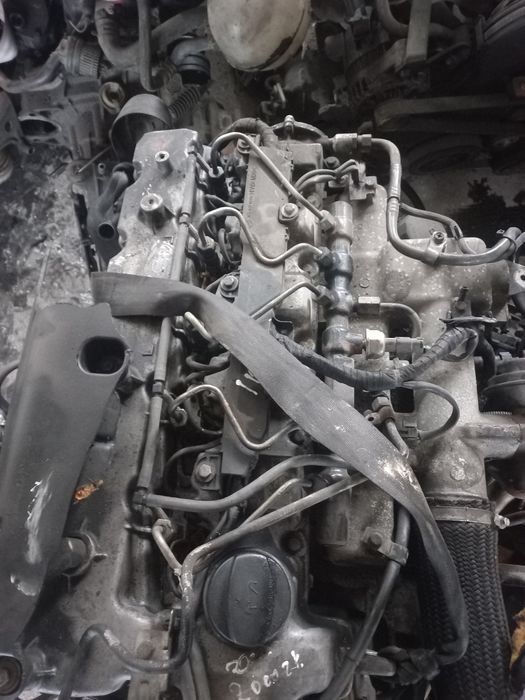Мотор двигун двигатель 665925 SSANGYONG 2.7 XDI 20V Rexton