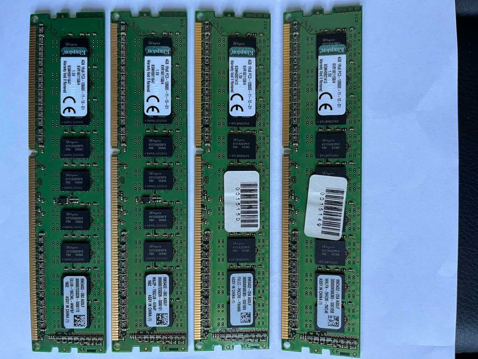 Серверна пам'ять Kingston DDR3 1600 KVR16E11S8/4
