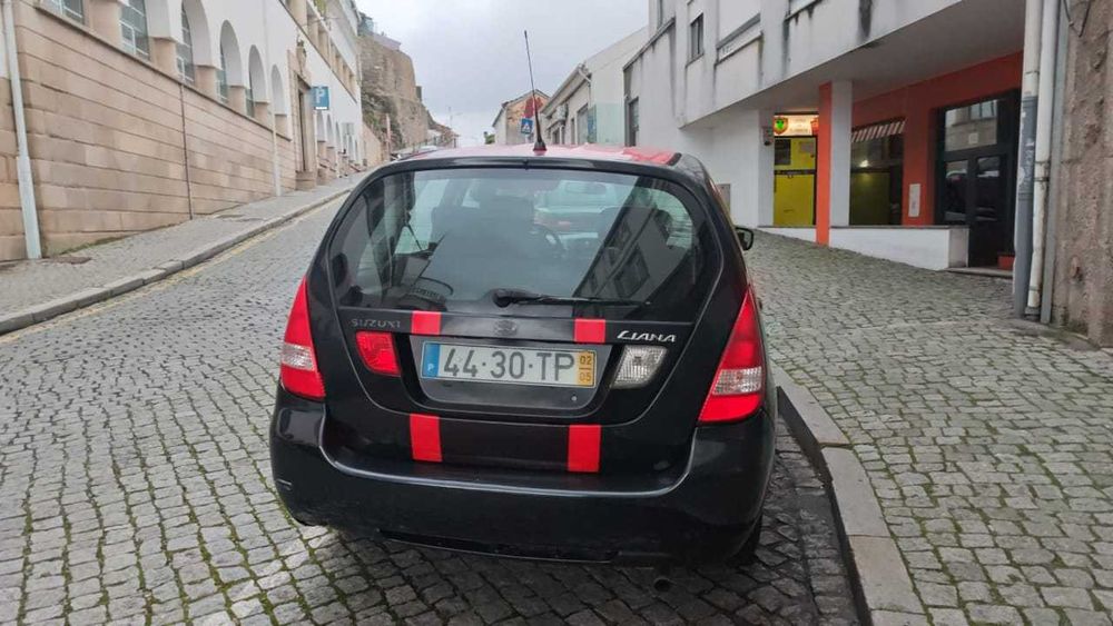 Vende-se Suzuki Liana 1.3 ano 2002, económico