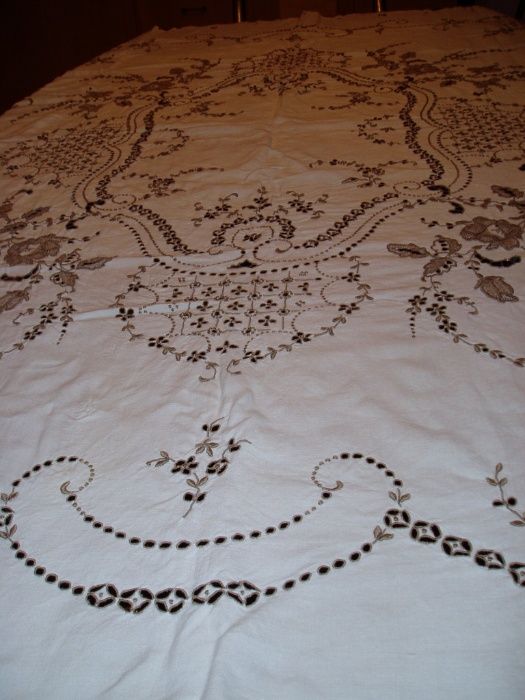 toalha de linho bordada