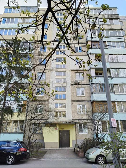 Оренда квартири на Русанівці, поруч з каналом, вул. Ентузіастів № 7/3