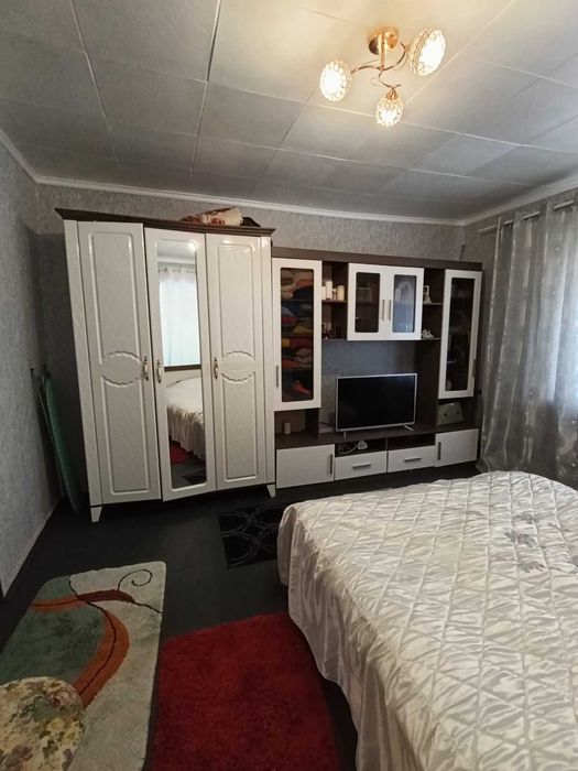Продам будинок в смт Сутиски 1082