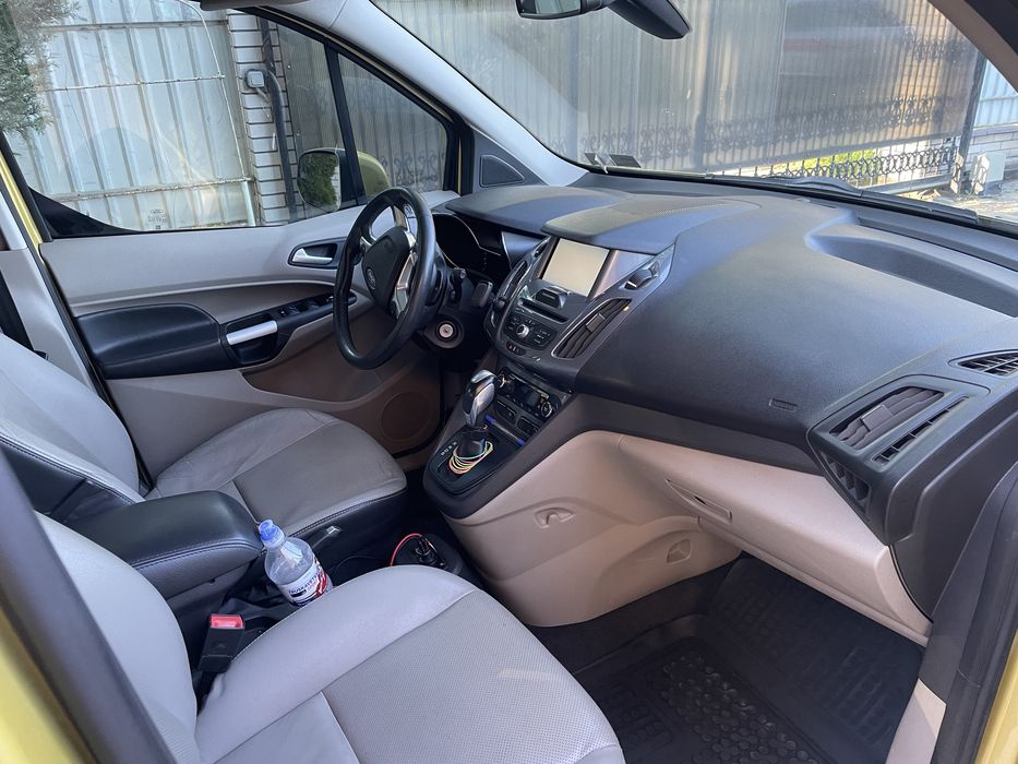 Продам ford transit connect