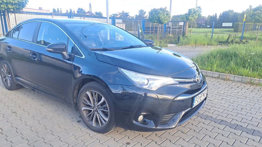 Toyota Avensis Toyota Avensis 2.0 D-4D sedan 2017r. - Faktura Vat