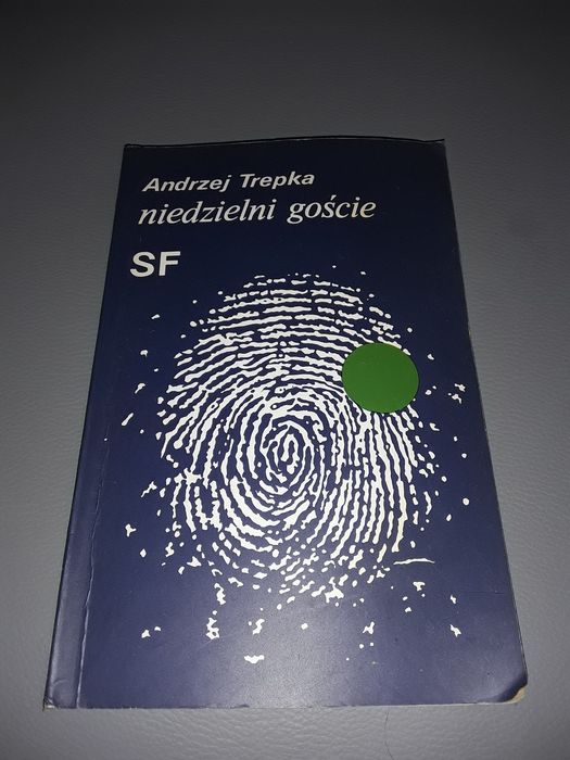 Niedzielni goście Trepka powieść science fiction