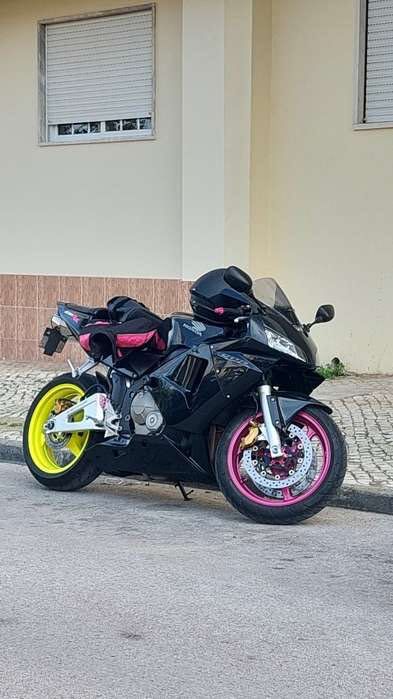 Honda CBR 600 RR 2004