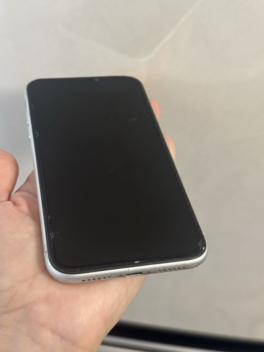 Продам Телефон ІРhone XP