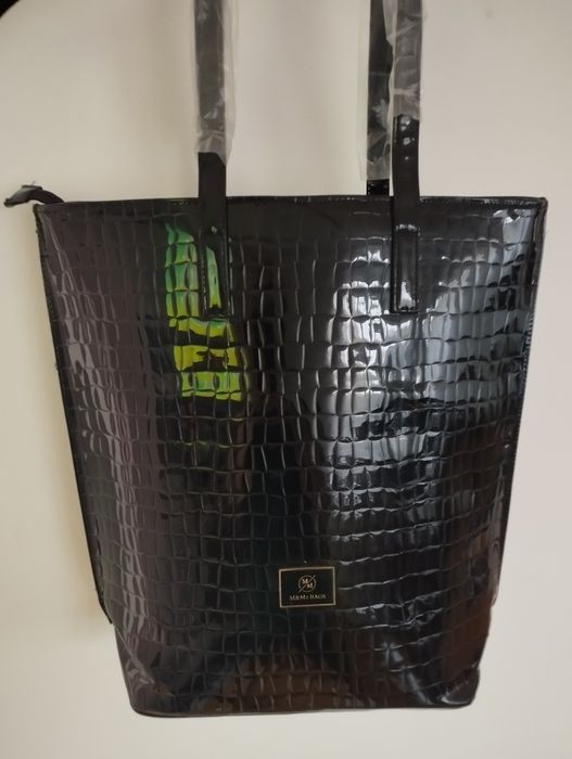 Nowa torba na ramię i do ręki lakierowana firmy M&M Bags