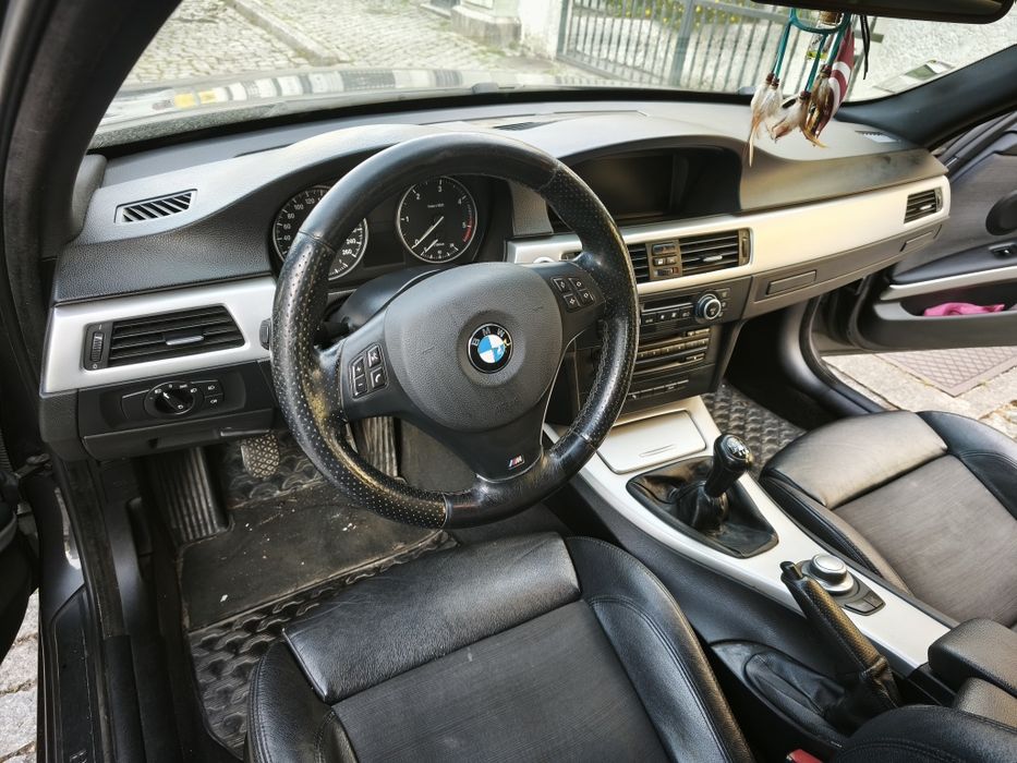 BMW 320 com kit M