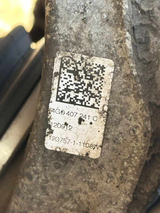 AUDI A4 S4 B8 A5 8T A6 C7 A7 4G LIFT Zwrotnica zawieszenia prawa