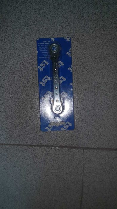Chave de válvulas442751363035975680