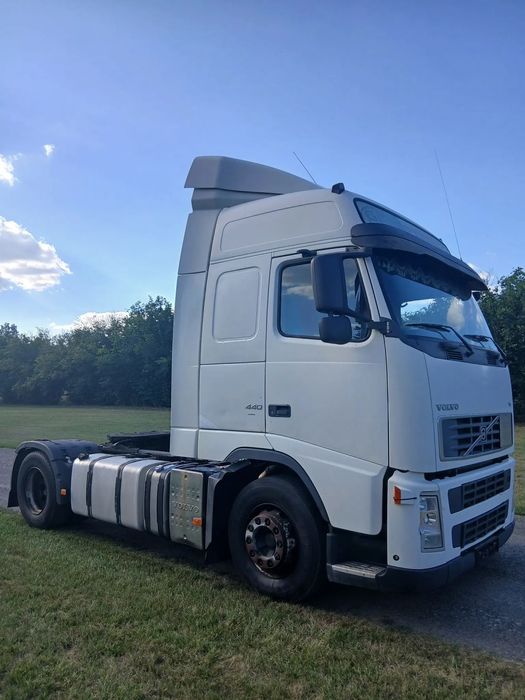 Volvo fh13 440  Volvo fh13 440