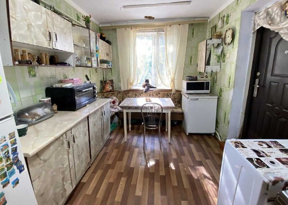 Продаж частини будинку в Центрі