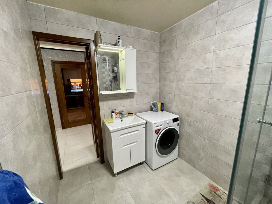 Квартира під салон чи магазин бізнес: 84 000 $ - Продаж квартир Умань ...