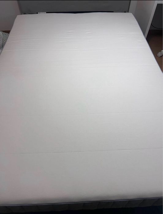 Colchao  Ikea 140/200