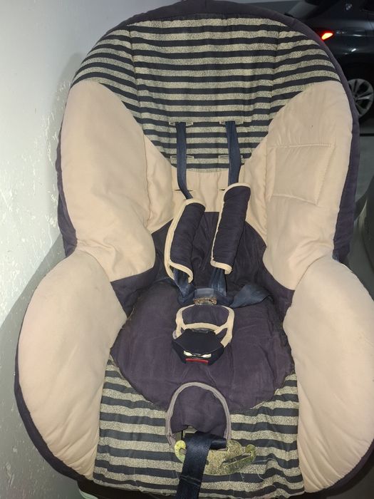 Cadeira Auto Bebé