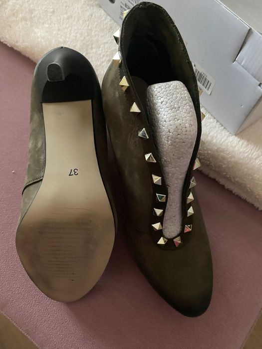 Botki damskie na szpilce NOWE