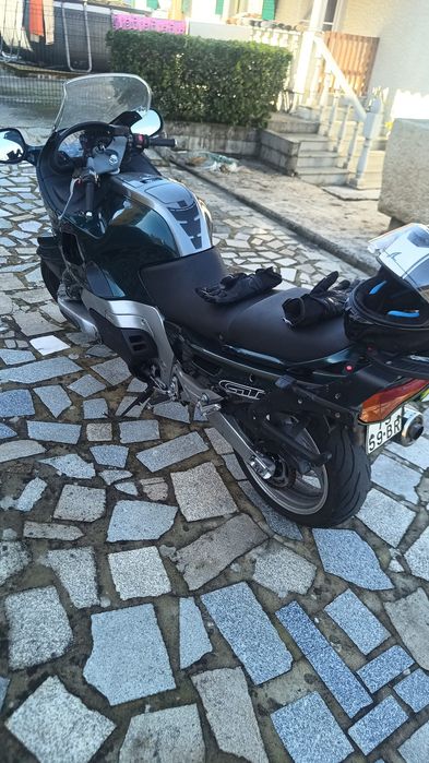 Vendo Yamaha GTS .E Kawasaki GPZ