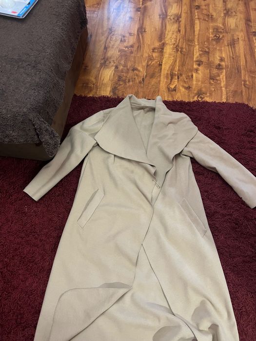 Накидка плащ бєжевий