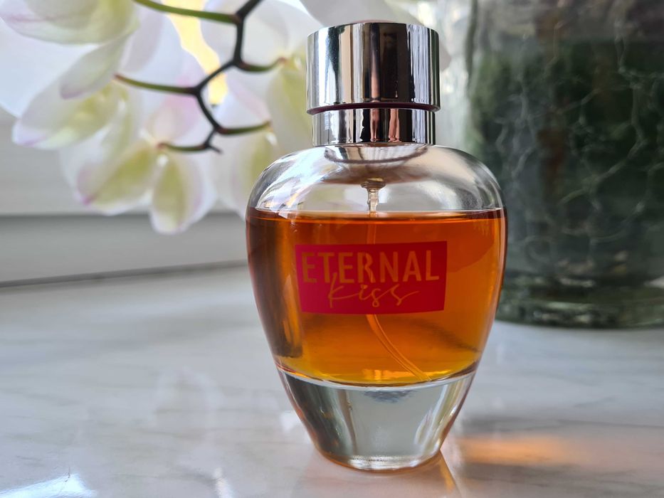 Eternal Kiss perfumy damskie używane tanio