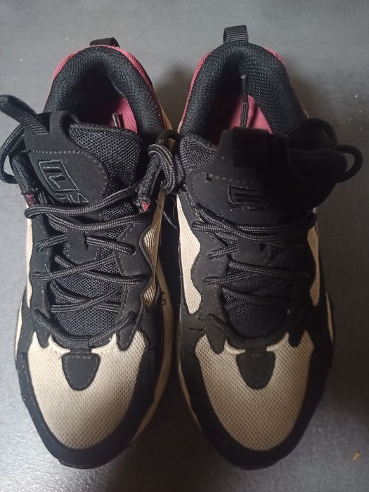 Бомбезні кросівки Філс