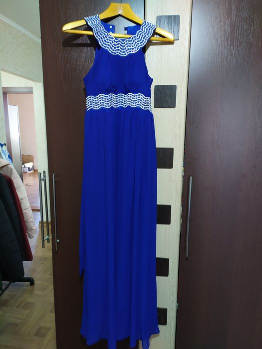 Продам платье в пол !ИДЕАЛЬНОЕ!