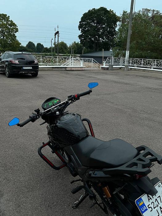 Мотоцикл Lifan ccr150