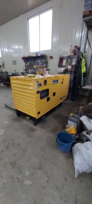 Продається дизельний генератор AKSA