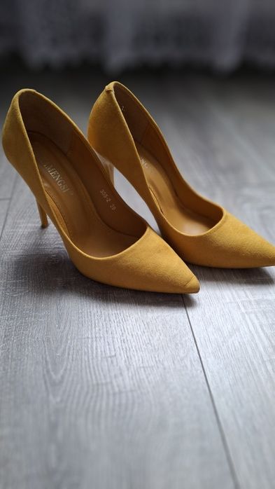 Туфлі замшеві KAMENGSI