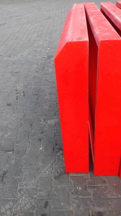 Розкидач міндобрив лійка рум 1000 кг Польща чистий Оригінал