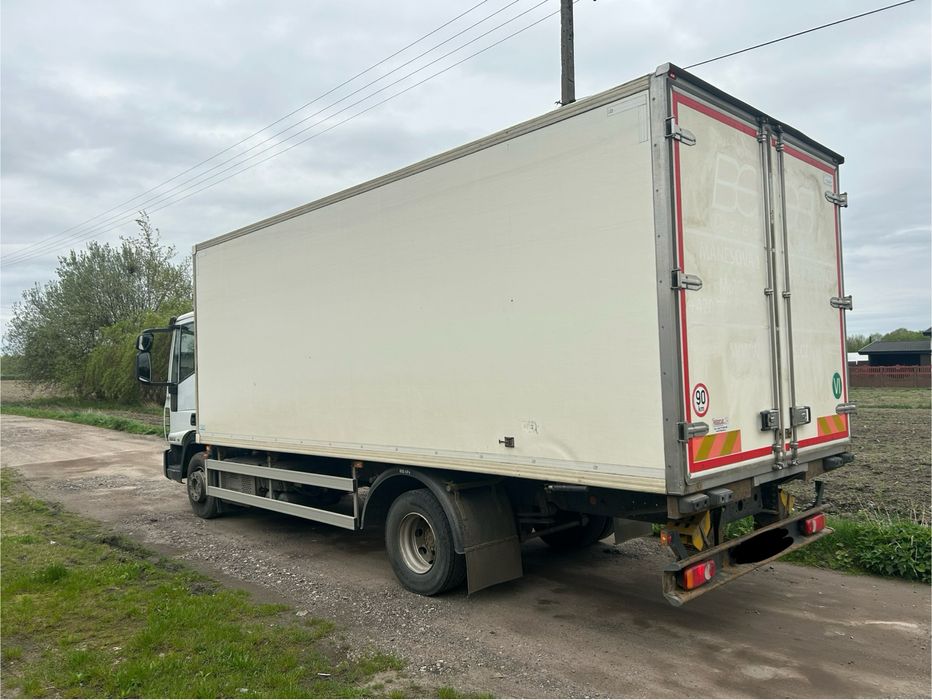 Kontener Chlodnia Izoterma Mroznia Zabudowa Magazyn Carrier