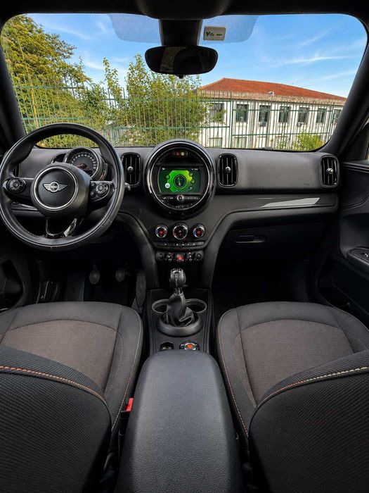 MINI Countryman One D 116cv Nacional | 104 mil km | Excelente Estado | Teto Preto
