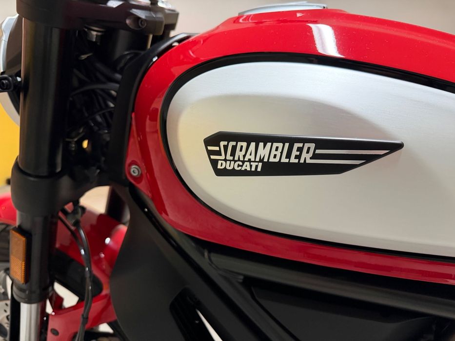 Ducati Scrambler  ICON