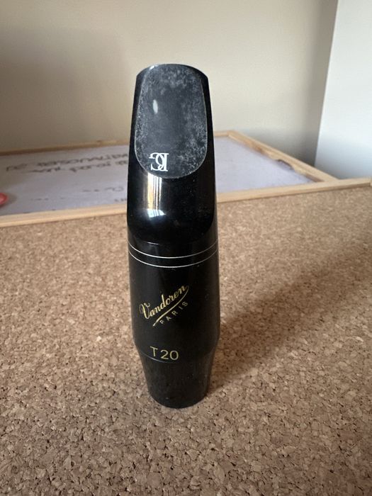 Boquilha sax tenor vandoren T 20