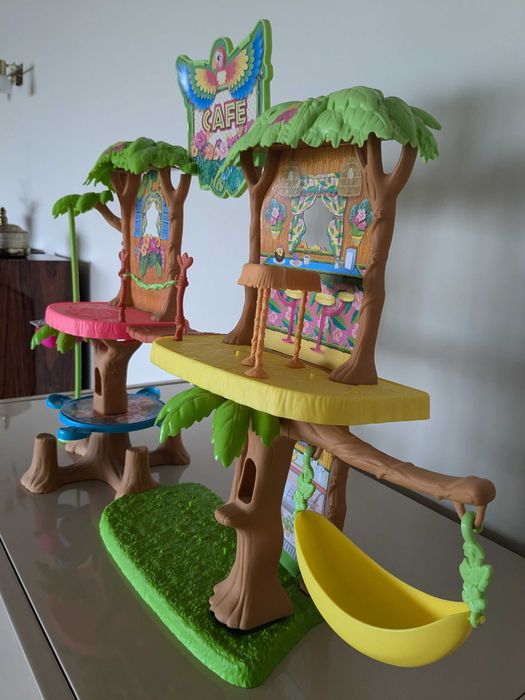 Enchantimals café