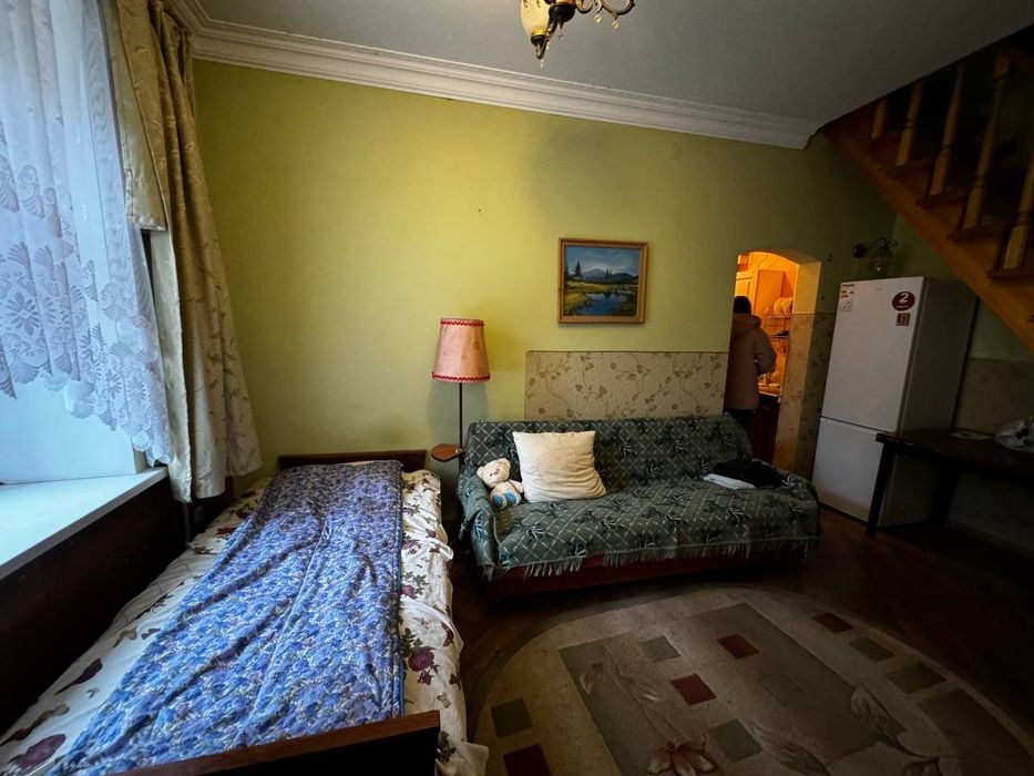 Продам квартиру в центрі