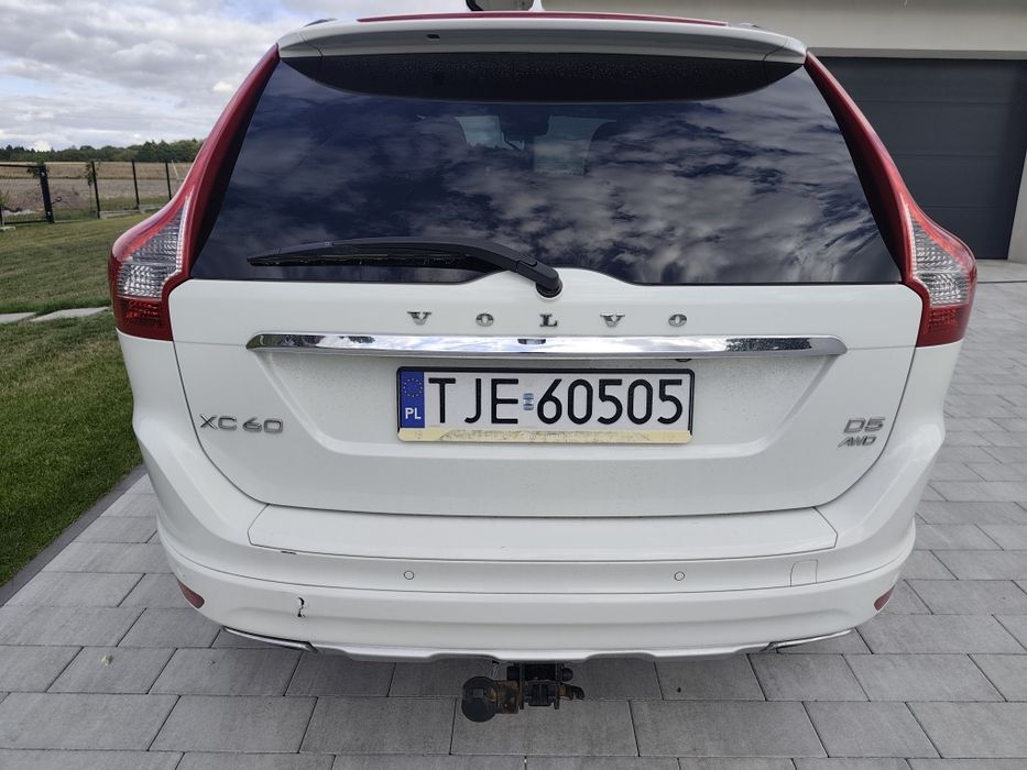 Volvo XC 60 2.4D5 AWD 2014r